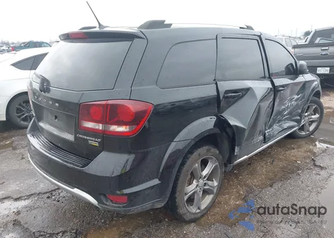 2017 Dodge Journey Crossroad Plus z USA, uszkodzony, nr VIN 3C4PDCGGXHT548142